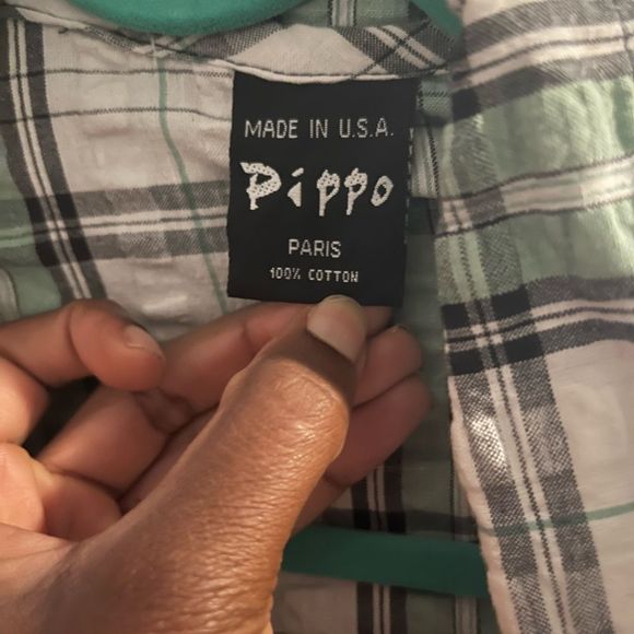 Vintage boxy blouse.  Fits like M/L.  Has a wrinkly texture. Perfect condition. - Picture 7 of 7